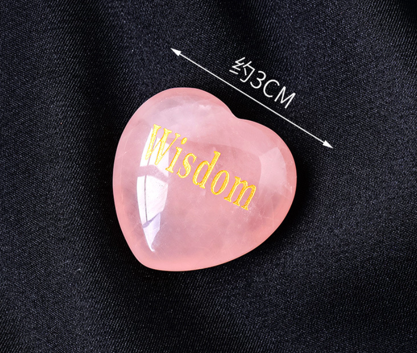 Heart-shaped crystal palm stone