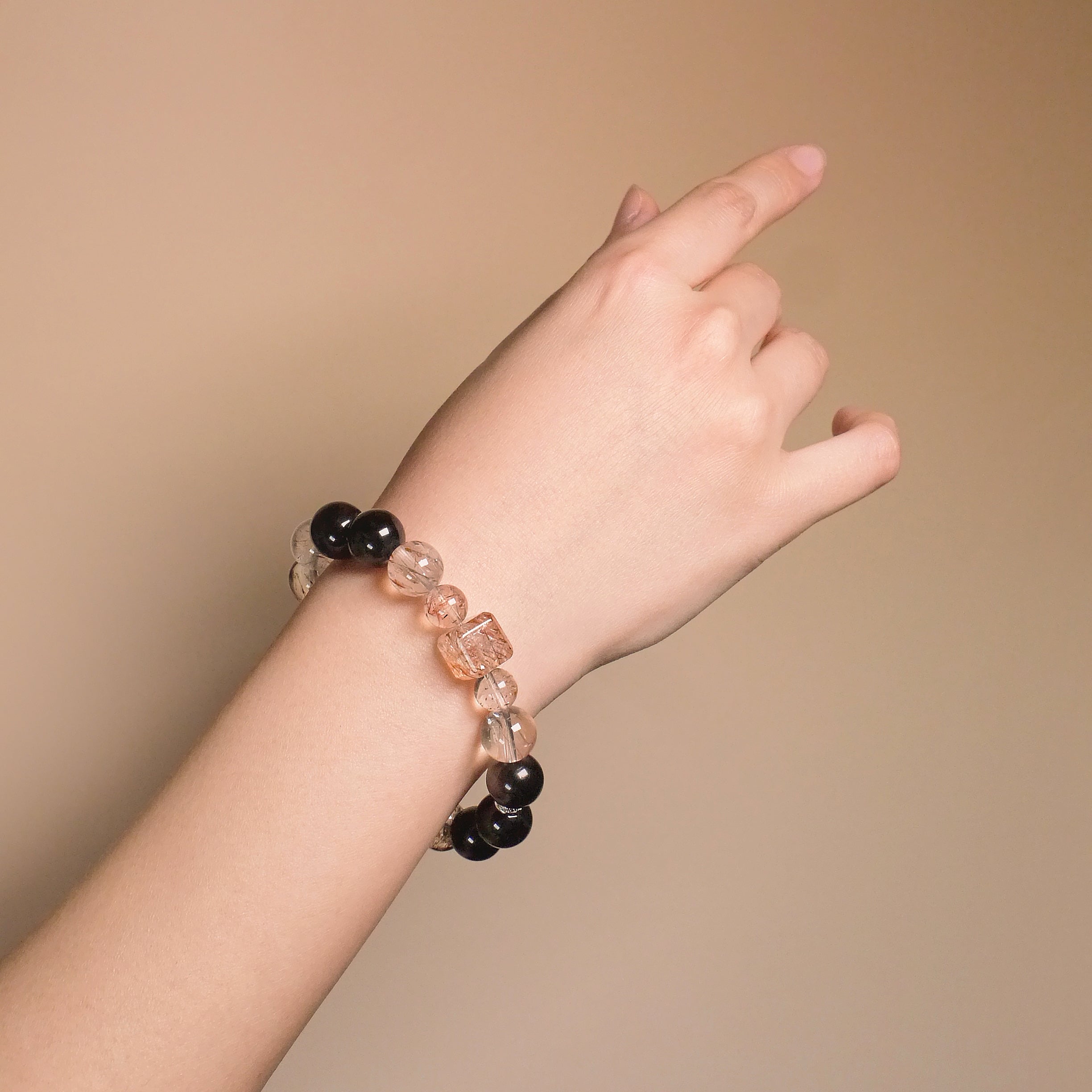 Wealth & Protection Crystal Bracelet（改完）